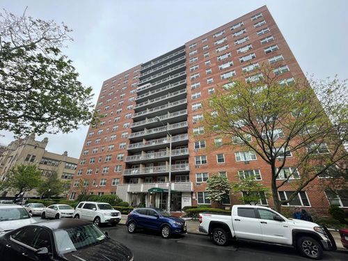 apt-15h-16010 89th Ave, Jamaica, NY, 11432-3924 | Card Image