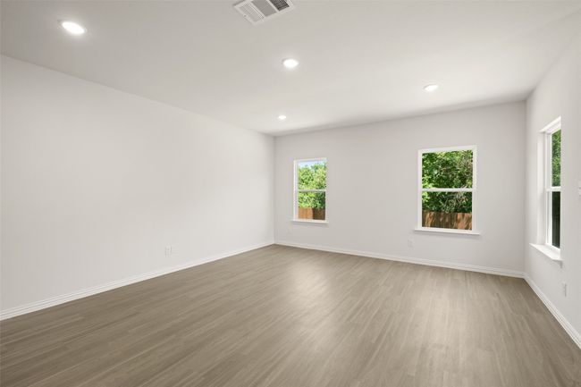 1605 Annabelle- Living Room-2 | Image 6