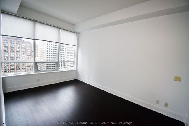 1503 - 21 Balmuto St, Condo with 2 bedrooms, 2 bathrooms and null parking in Toronto ON | Image 10