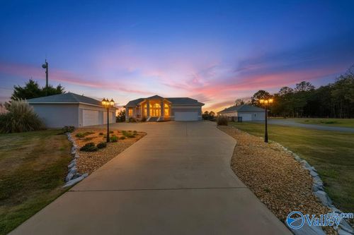 50 County Road 537, Centre, AL, 35960-6101 | Card Image