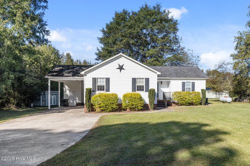 602 Eagles Nest Rd, Grimesland, NC, 27837-8878 | Card Image