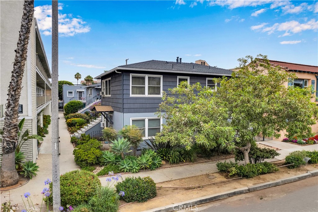 Residential Lease in Long Beach 2