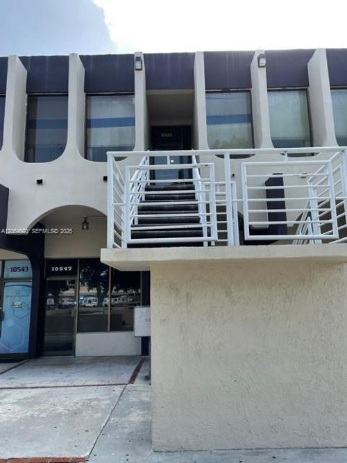 10585 Sw 109th Court, Miami, FL, 33176 | Card Image