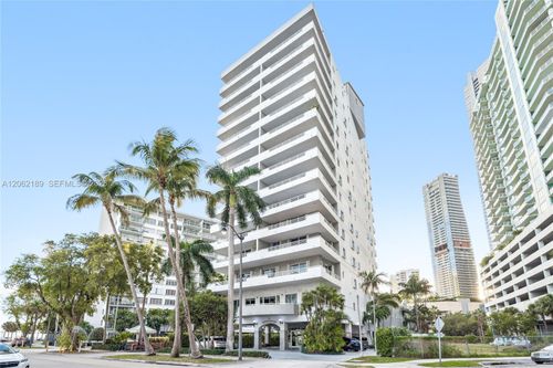 1601-1402 Brickell Bay Dr, Miami, FL, 33131-3631 | Card Image