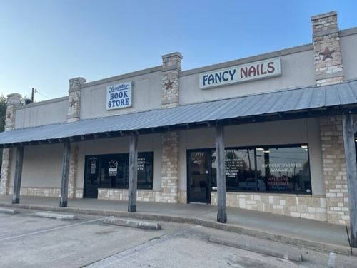 2711 E Price St, Paris, TX, 75460-4858 | Card Image