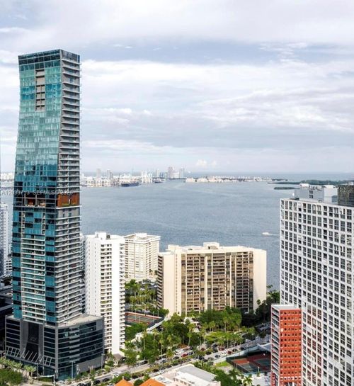 2701-1451 Brickell Ave, Miami, FL, 33131-3814 | Card Image