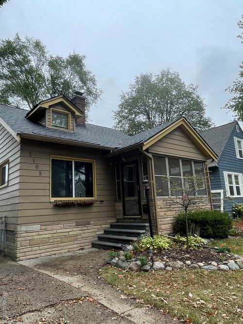 1105 5th St, Royal Oak, MI, 48067-2901 | Card Image