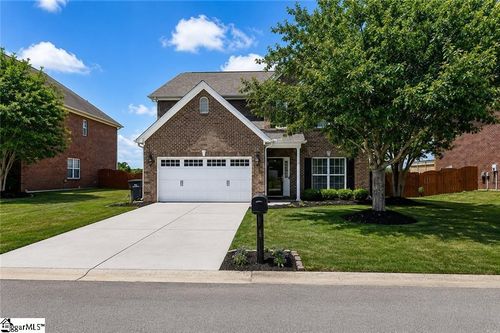 15 Fawn Hill Dr, Anderson, SC, 29621-3781 | Card Image