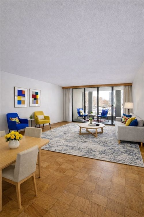 403-77 Pond Ave, Brookline, MA, 02445 | Card Image