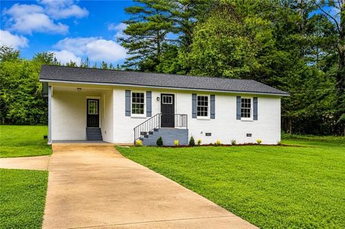 5598 Fosters Mill Rd Sw, Cave Spring, GA, 30124-2322 | Card Image