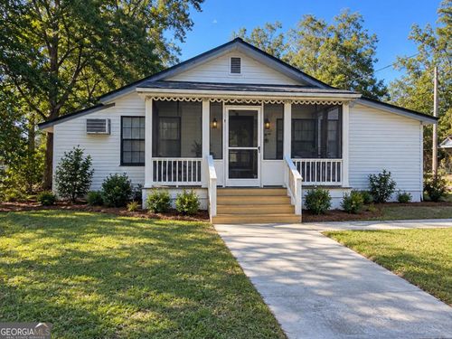 606 W 7th St, Alma, GA, 31510-1917 | Card Image