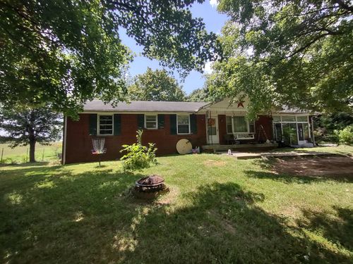 4279 Turnersville Rd, Cedar Hill, TN, 37032-5529 | Card Image