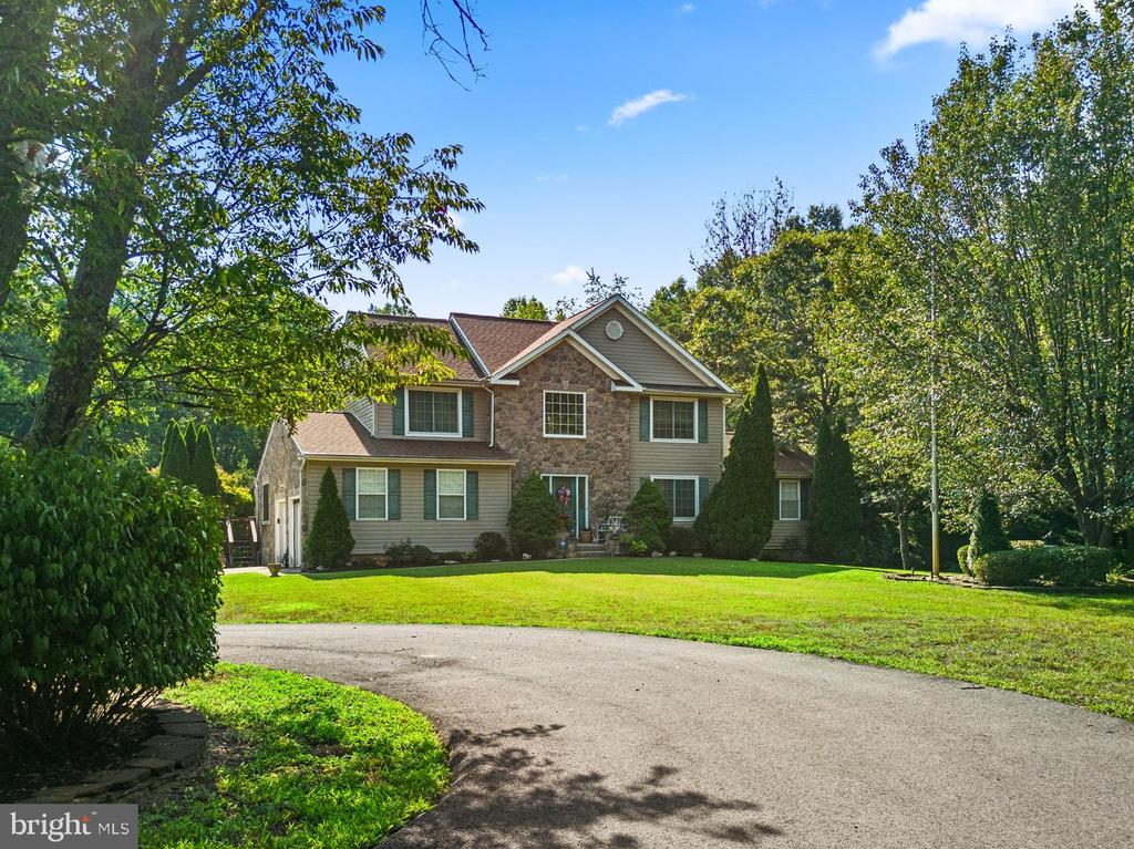 Sands Rd, Lothian, MD 20711