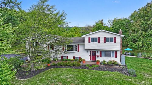 190 Ridge Rd, Highland Mills, NY, 10930-2213 | Card Image