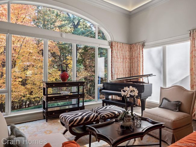 11-web-or-mls-P2908874.jpg | Image 10
