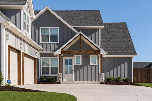 499 Old Farm Road, Edmond, OK, 73034 | Card Image