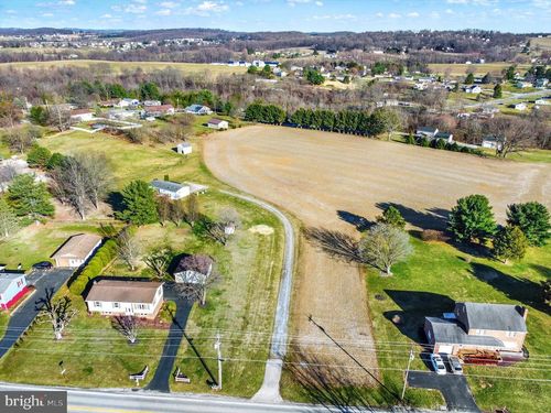 2025 Stoverstown Rd, SPRING GROVE, PA, 17362-7830 | Card Image