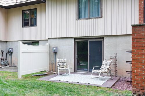 apt-i-40 Heritage Dr, New City, NY, 10956-5351 | Card Image