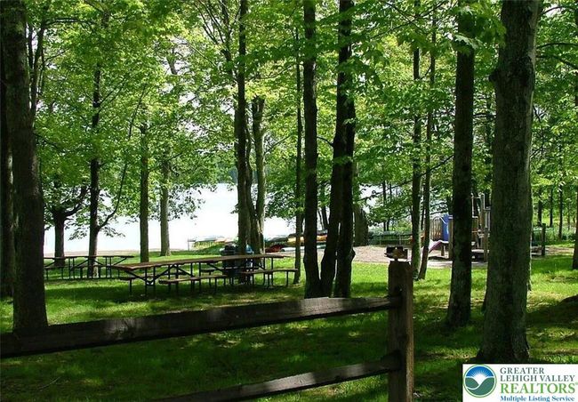 284 Delaware Trl, House other with 0 bedrooms, 0 bathrooms and null parking in POCONO LAKE PA | Image 4