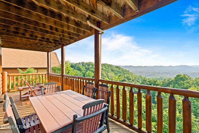 1851 Starr St, House other with 2 bedrooms, 2 bathrooms and null parking in Sevierville TN | Image 16