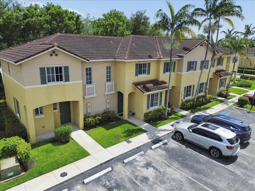 Residential in North Lauderdale 3