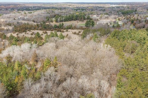 xxx Crosby Dr, Hudson, WI, 54016 | Card Image