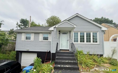 16 Ledger St, Hartford, CT, 06106-3538 | Card Image