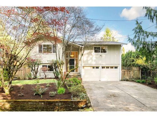 7422 Sw 37th Ave, Portland, OR, 97219 | Card Image