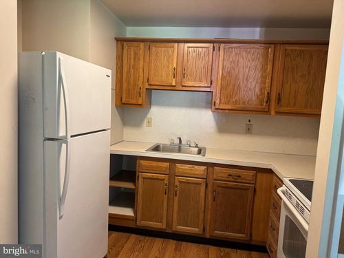 apt-2-20 Black Horse Rd, PARADISE, PA, 17562-9690 | Card Image