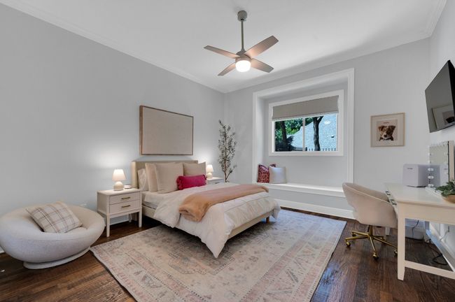 Bedroom on first floor | Image 25