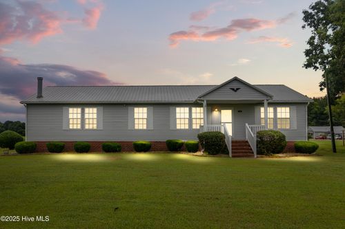 2717 Idalia Rd, Aurora, NC, 27806-9528 | Card Image