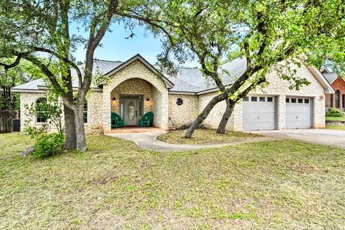 2104 Lancaster St, San Marcos, TX, 78666-2246 | Card Image
