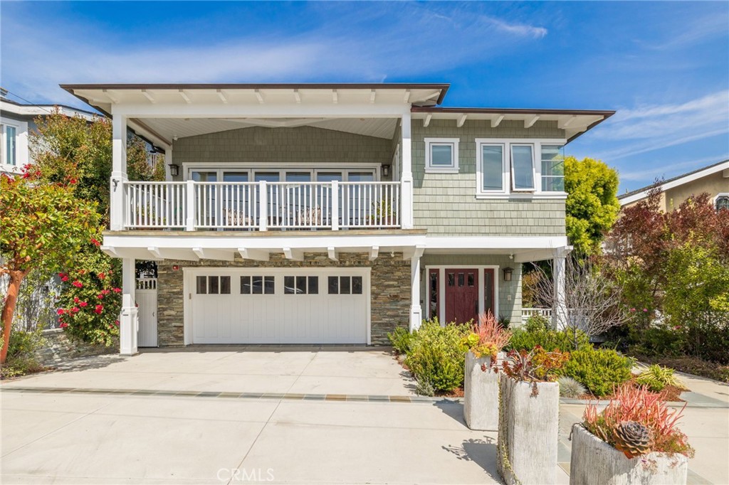 Residential Income in Hermosa Beach