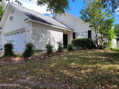 1203 Wyngate Dr, Greenville, NC, 27834-8462 | Card Image