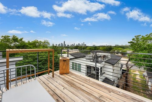 1-1174 Bedford St, Austin, TX, 78702-2404 | Card Image