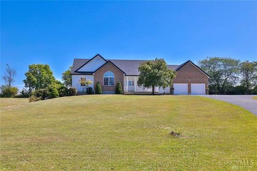 62 Kings Ct, New Vienna, OH, 45159-9242 | Card Image