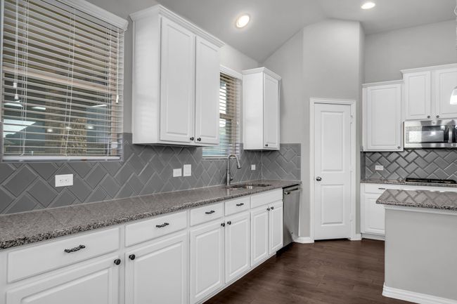 5461 Pronghorn Way, House other with 4 bedrooms, 4 bathrooms and null parking in Prosper TX | Image 14