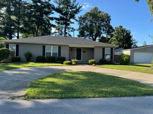 104 Greenview Drive, Lawrenceburg, KY, 40342 | Card Image