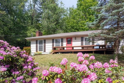 34 Wolfe Cove Rd, Asheville, NC, 28804-2728 | Card Image