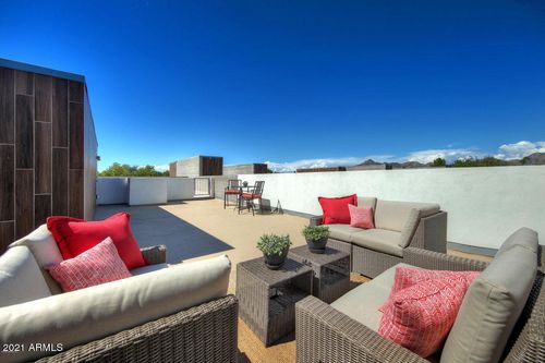 102-4700 N 40th St, Phoenix, AZ, 85018-3600 | Card Image