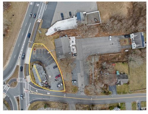 300 Main St, Bourne, MA, 02532-3227 | Card Image