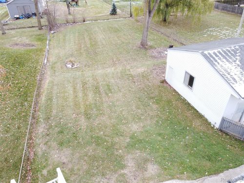 48118 Forbes Dr, Chesterfield, MI, 48047-2271 | Card Image