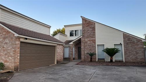 11503 Briar Forest Dr, Houston, TX, 77077-5109 | Card Image