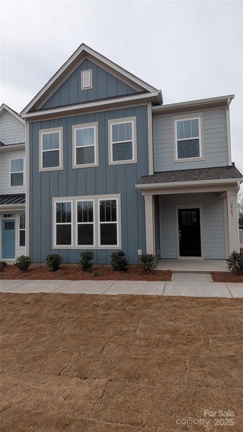 2903 Herringbone Rd, Charlotte, NC, 28208-3585 | Card Image