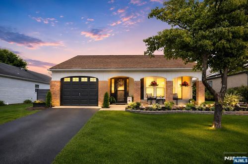 8 Dorset Rd, Manchester, NJ, 08759-6806 | Card Image