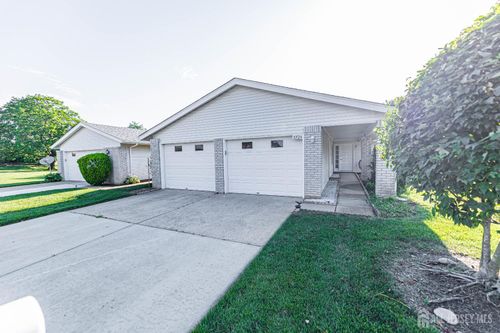 372-B Duranta Plz, MONROE TOWNSHIP, NJ, 08831-7649 | Card Image