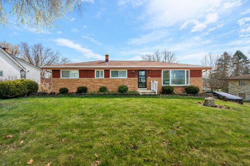 1100 Alfred St, Brookfield, WI, 53005-7104 | Card Image