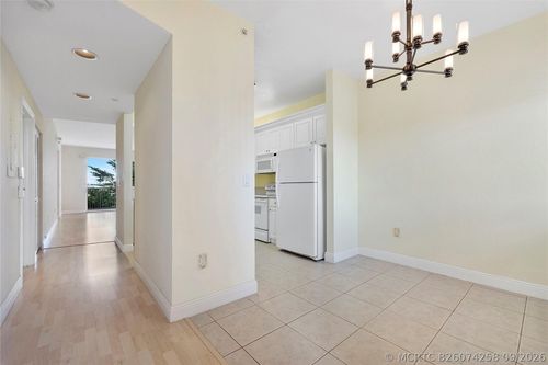 403-7765 Yardley Dr, Fort Lauderdale, FL, 33321-9518 | Card Image