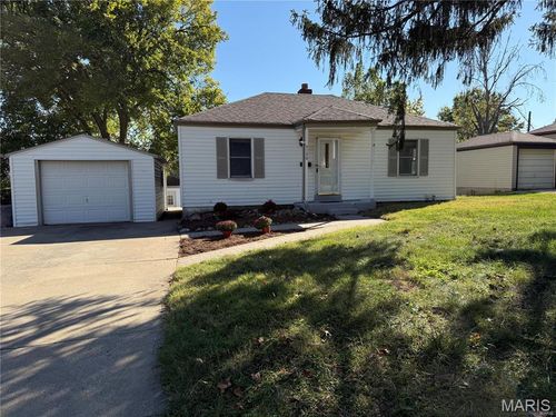 3130 O Hare Dr, Saint Ann, MO, 63074-3830 | Card Image