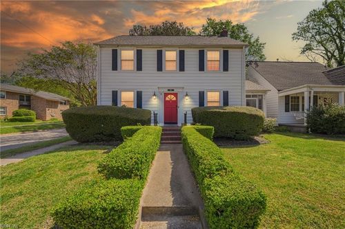 301 Douglas Ave, Portsmouth, VA, 23707-1612 | Card Image